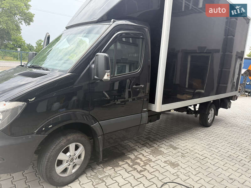 Грузовой фургон Mercedes-Benz Sprinter 2016 в Хотине