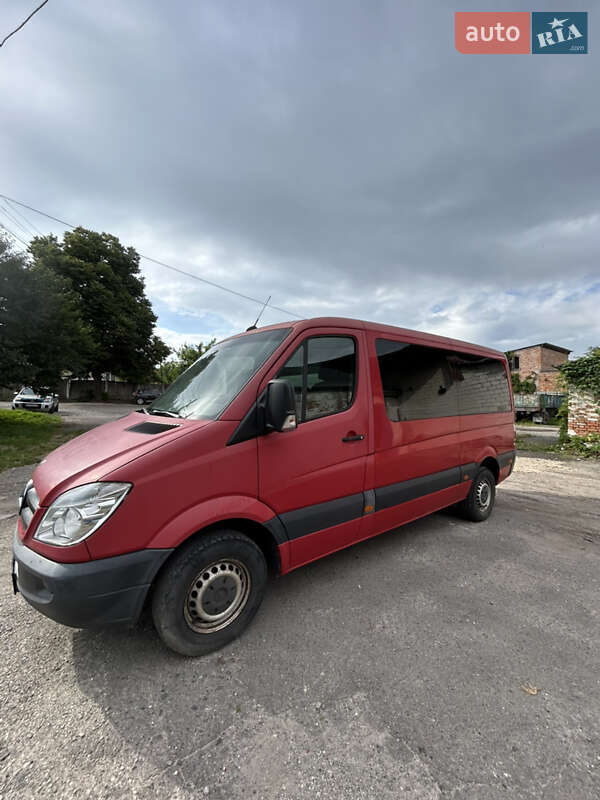 Mercedes-Benz Sprinter 2012