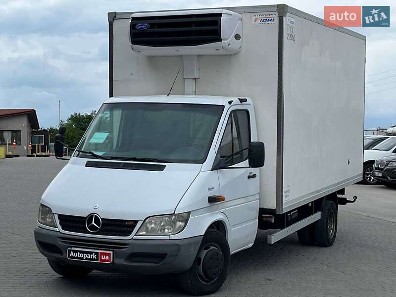 Mercedes-Benz Sprinter 2005