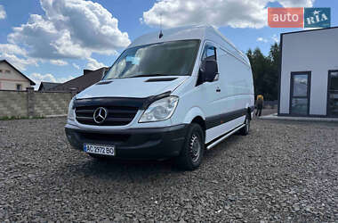 Вантажний фургон Mercedes-Benz Sprinter 2012 в Луцьку