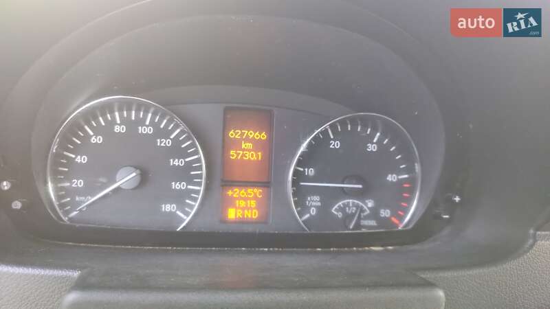 Грузовой фургон Mercedes-Benz Sprinter 2012 в Любашевке