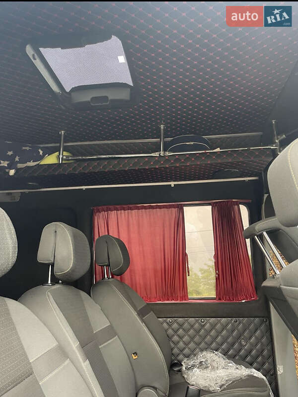 Микроавтобус Mercedes-Benz Sprinter 2004 в Черновцах фото 7 Микроавтобус Mercedes-Benz Sprinter 2004 в Черновцах