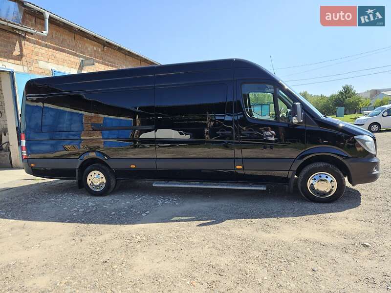 Mercedes-Benz Sprinter 2013