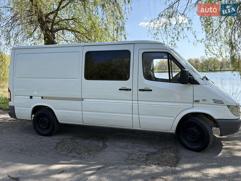 Микроавтобус Mercedes-Benz Sprinter 2005 в Ровно