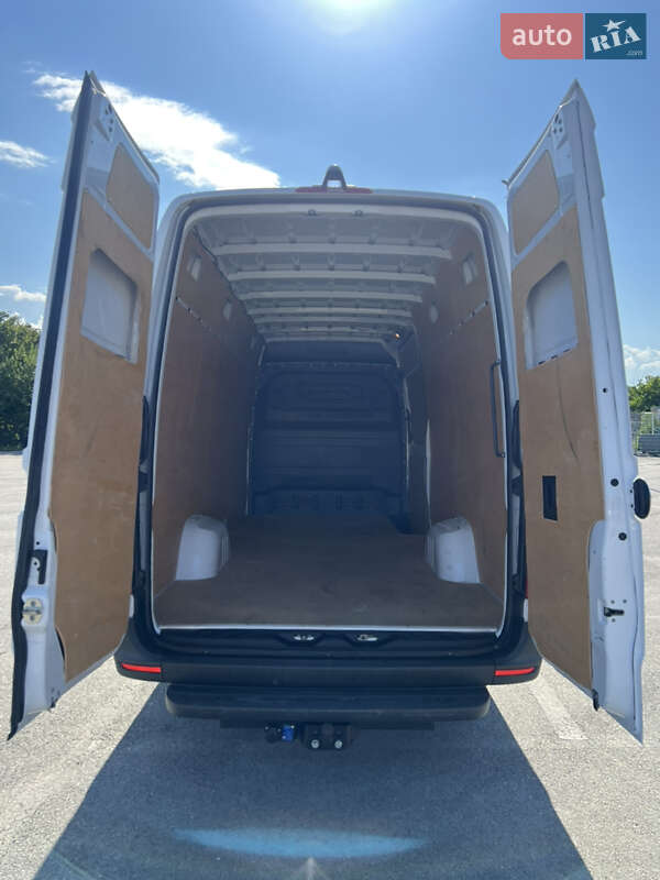 Грузовой фургон Mercedes-Benz Sprinter 2019 в Черновцах