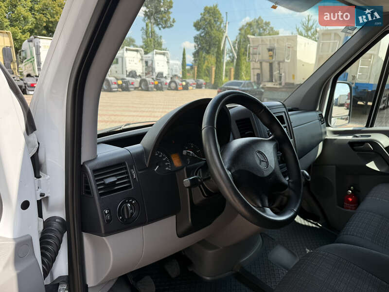 Вантажний фургон Mercedes-Benz Sprinter 2016 в Вінниці