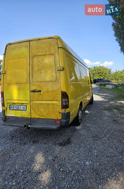 Грузовой фургон Mercedes-Benz Sprinter 2004 в  фото 4 Грузовой фургон Mercedes-Benz Sprinter 2004 в
