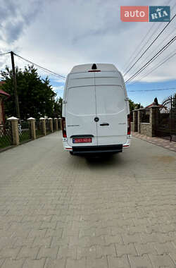Грузовой фургон Mercedes-Benz Sprinter 2020 в 