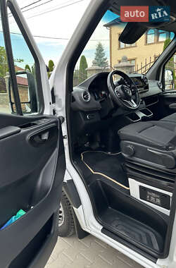 Грузовой фургон Mercedes-Benz Sprinter 2020 в 