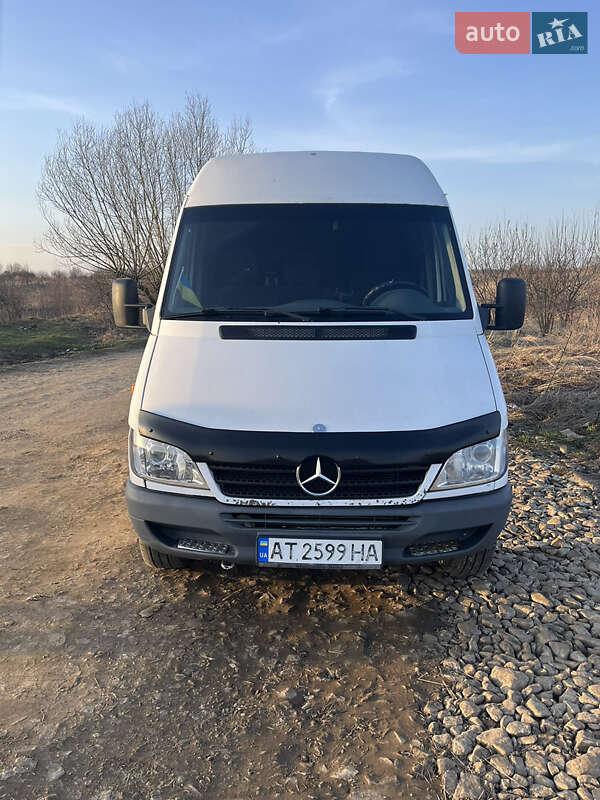 Mercedes-Benz Sprinter 2006