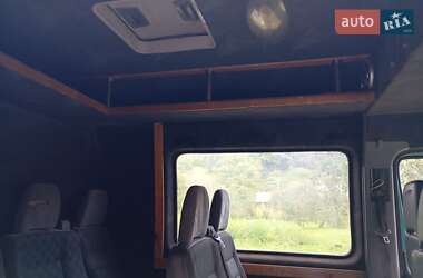 Грузопассажирский фургон Mercedes-Benz Sprinter 1999 в Косове