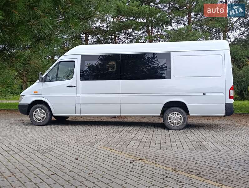 Mercedes-Benz Sprinter 2002