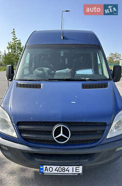 Вантажопасажирський фургон Mercedes-Benz Sprinter 2012 в Ужгороді
