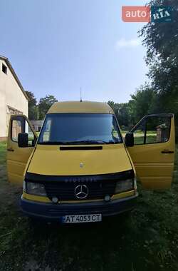Грузовой фургон Mercedes-Benz Sprinter 1998 в 