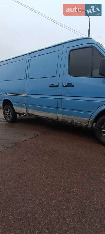Грузовой фургон Mercedes-Benz Sprinter 1998 в Киеве
