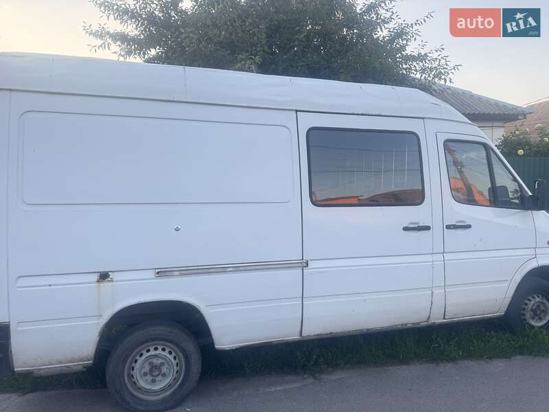 Грузовой фургон Mercedes-Benz Sprinter 1998 в Броварах