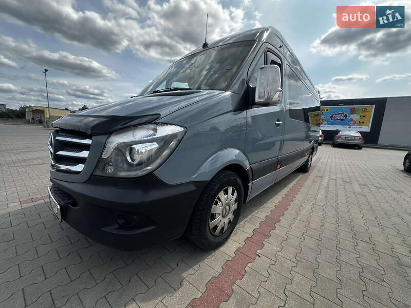 Микроавтобус Mercedes-Benz Sprinter 2016 в Нововолынске
