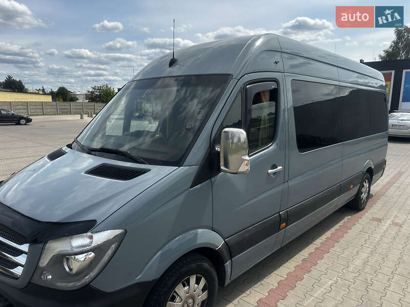 Микроавтобус Mercedes-Benz Sprinter 2016 в Нововолынске