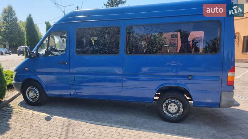 Микроавтобус Mercedes-Benz Sprinter 2002 в Берегово