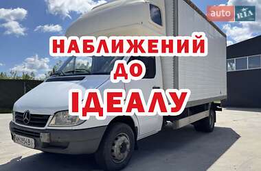 Вантажний фургон Mercedes-Benz Sprinter 2003 в Довбиші