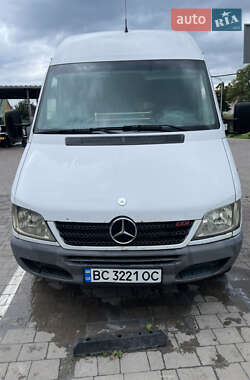 Микроавтобус Mercedes-Benz Sprinter 2004 в Мостиске