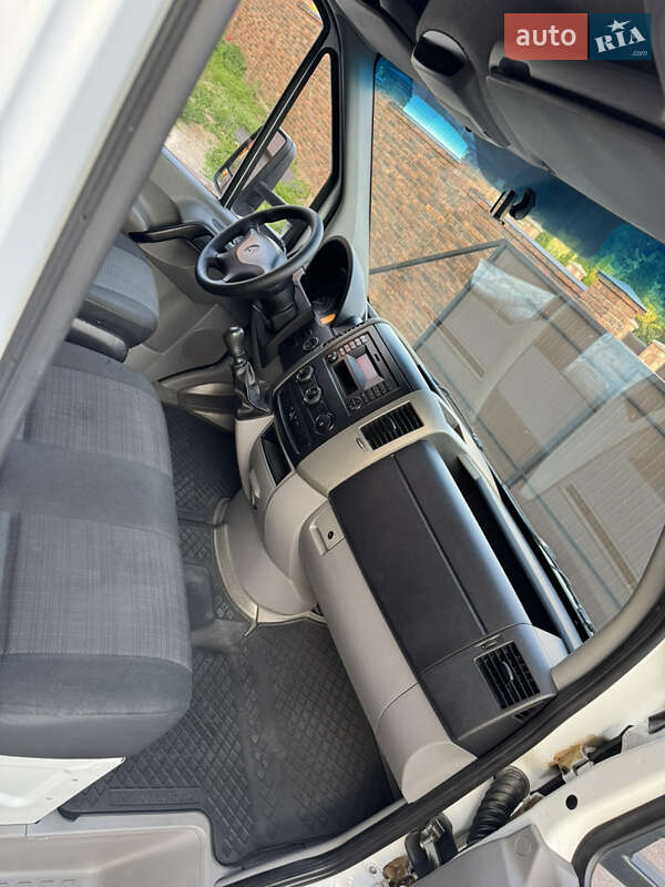 Вантажний фургон Mercedes-Benz Sprinter 2016 в Тернополі