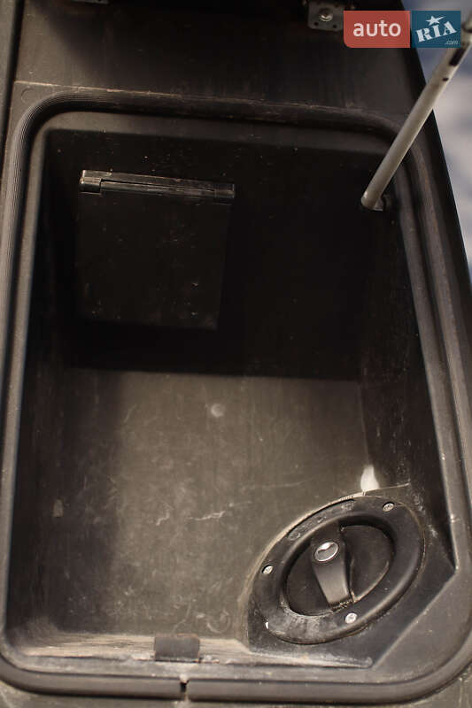 Будинок на колесах Mercedes-Benz Sprinter 2007 в Львові