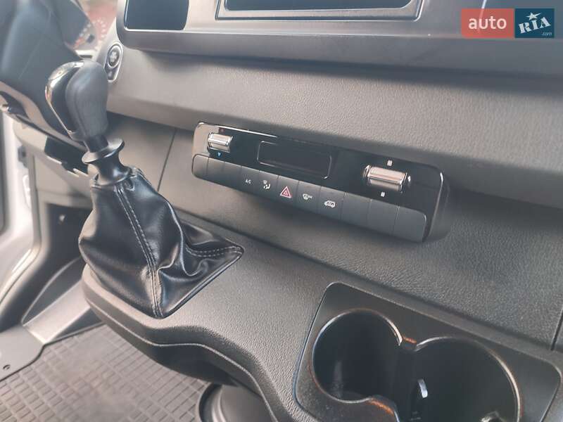 Вантажний фургон Mercedes-Benz Sprinter 2020 в Здолбуніві