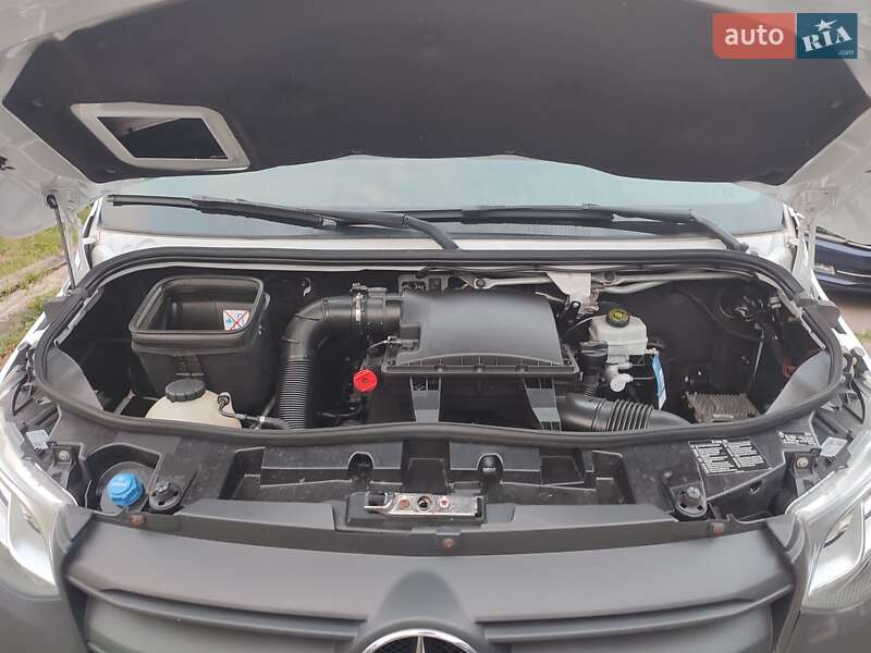 Вантажний фургон Mercedes-Benz Sprinter 2020 в Здолбуніві