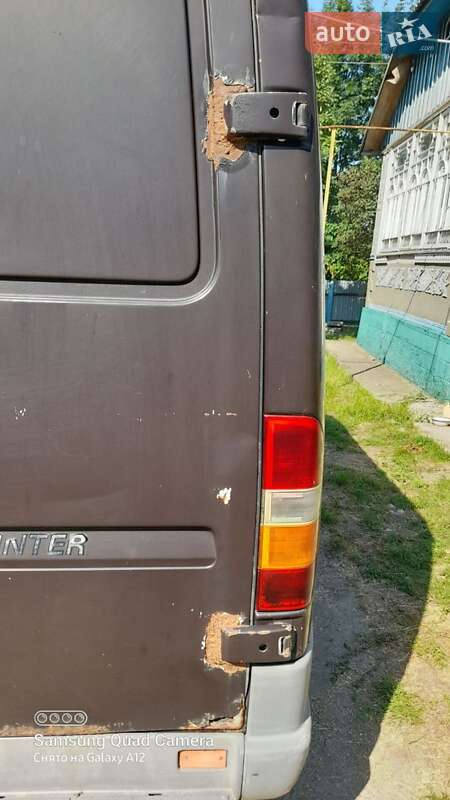 Вантажопасажирський фургон Mercedes-Benz Sprinter 1998 в Чернівцях