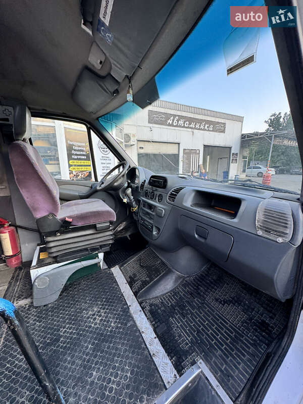 Микроавтобус Mercedes-Benz Sprinter 2002 в Киеве