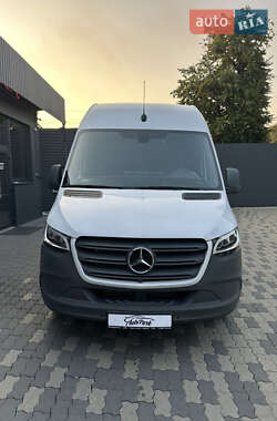 Грузопассажирский фургон Mercedes-Benz Sprinter 2019 в 