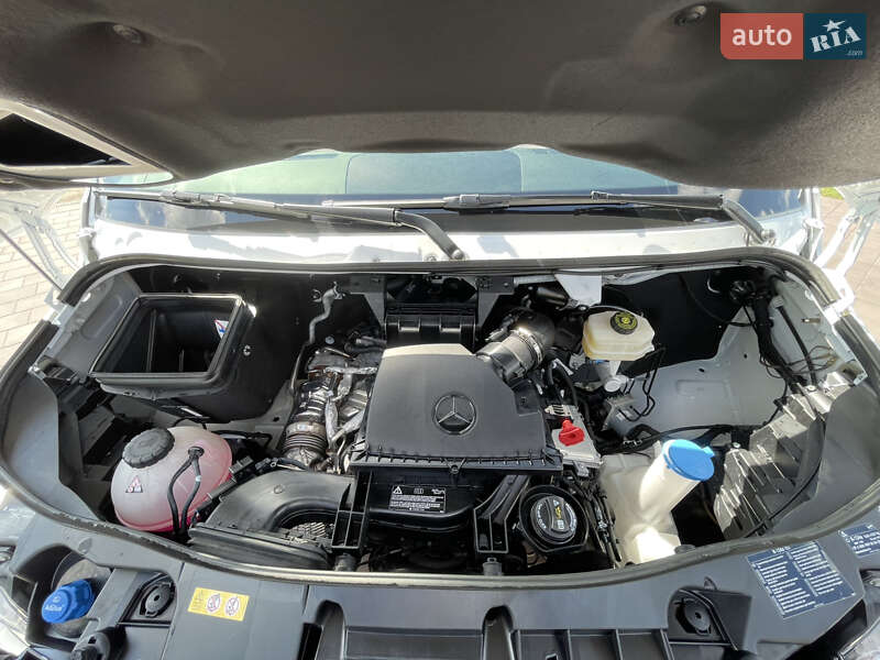 Грузовой фургон Mercedes-Benz Sprinter 2023 в Киеве