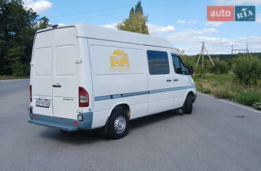 Грузовой фургон Mercedes-Benz Sprinter 2005 в 