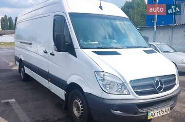 Грузовой фургон Mercedes-Benz Sprinter 2007 в 