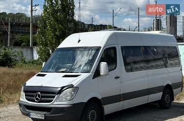 Туристичний / Міжміський автобус Mercedes-Benz Sprinter 2012 в Києві