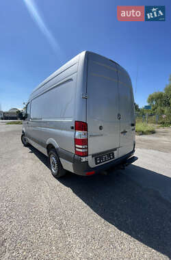 Грузовой фургон Mercedes-Benz Sprinter 2012 в 