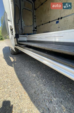 Грузовой фургон Mercedes-Benz Sprinter 2012 в 