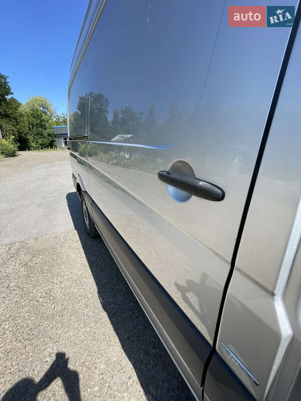 Грузовой фургон Mercedes-Benz Sprinter 2012 в Черновцах