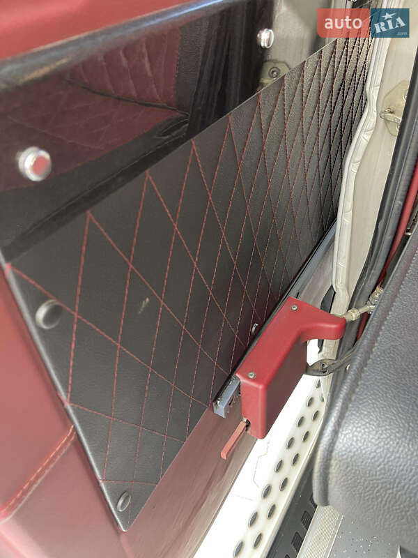 Мікроавтобус Mercedes-Benz Sprinter 2015 в Дніпрі фото 12 Мікроавтобус Mercedes-Benz Sprinter 2015 в Дніпрі