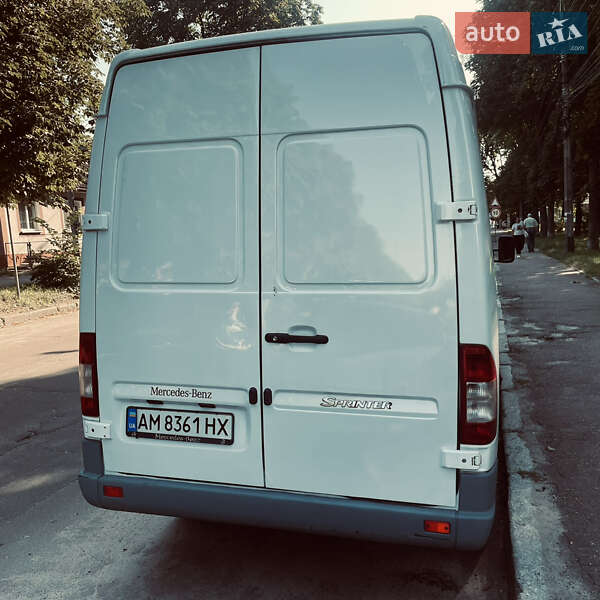 Грузовой фургон Mercedes-Benz Sprinter 2005 в Житомире