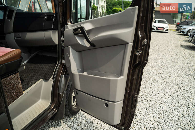 Микроавтобус Mercedes-Benz Sprinter 2015 в Черновцах фото 90 Микроавтобус Mercedes-Benz Sprinter 2015 в Черновцах