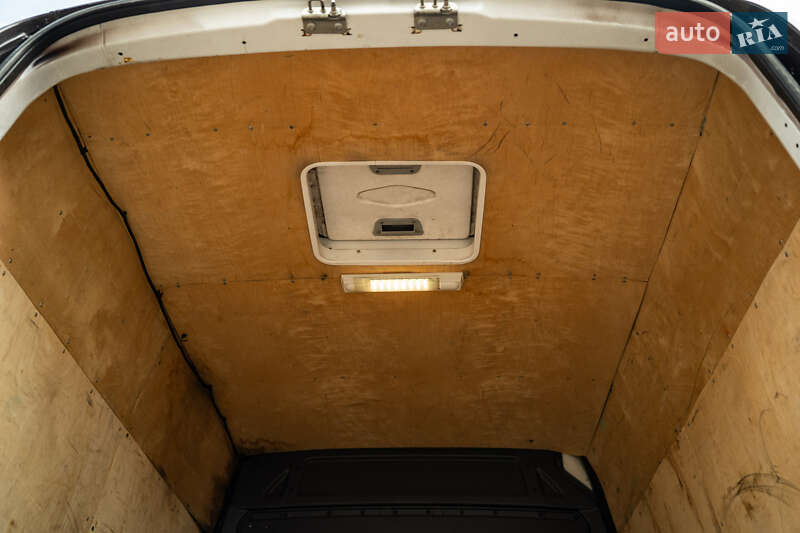 Микроавтобус Mercedes-Benz Sprinter 2015 в Черновцах фото 102 Микроавтобус Mercedes-Benz Sprinter 2015 в Черновцах