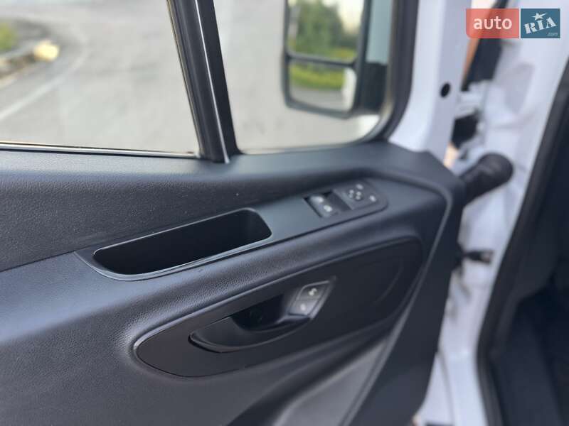 Грузовой фургон Mercedes-Benz Sprinter 2019 в Дубно фото 24 Грузовой фургон Mercedes-Benz Sprinter 2019 в Дубно