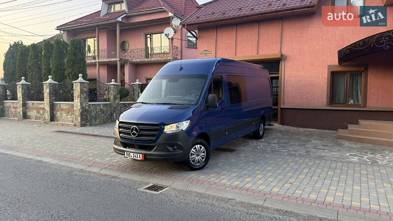 Вантажний фургон Mercedes-Benz Sprinter 2023 в Сваляві