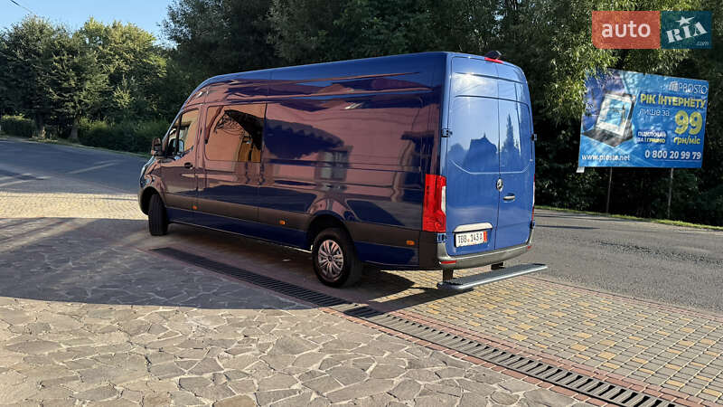 Вантажний фургон Mercedes-Benz Sprinter 2023 в Сваляві