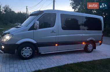 Мікроавтобус Mercedes-Benz Sprinter 2011 в Новій Ушиці