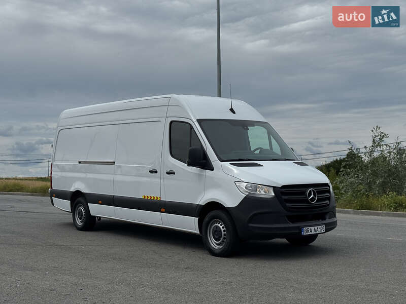 Вантажний фургон Mercedes-Benz Sprinter 2022 в Рівному