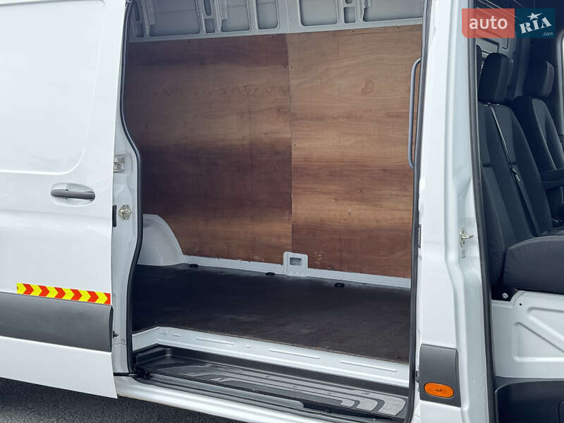 Вантажний фургон Mercedes-Benz Sprinter 2022 в Рівному