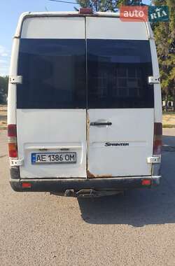 Туристический / Междугородний автобус Mercedes-Benz Sprinter 2000 в 